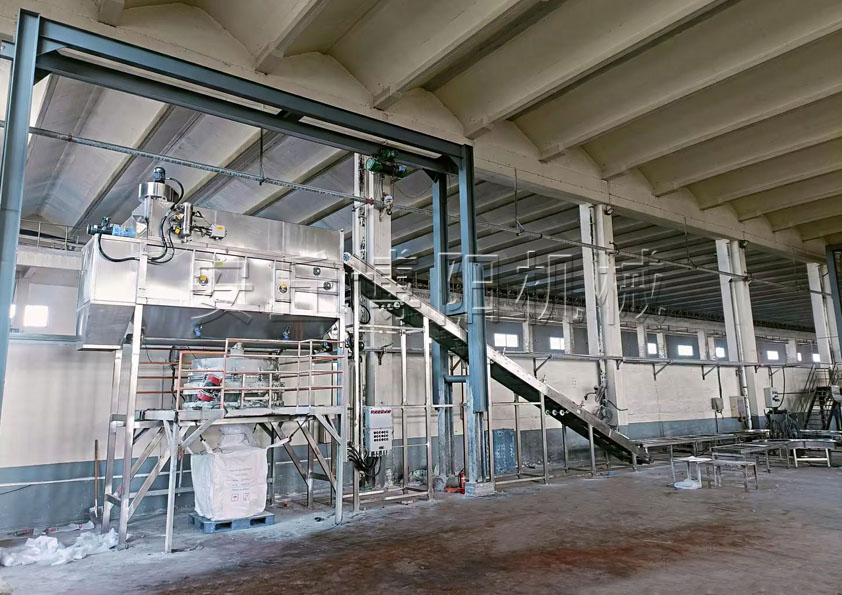 小苏打自动拆包机 25kg粉体自动拆袋机客户现场