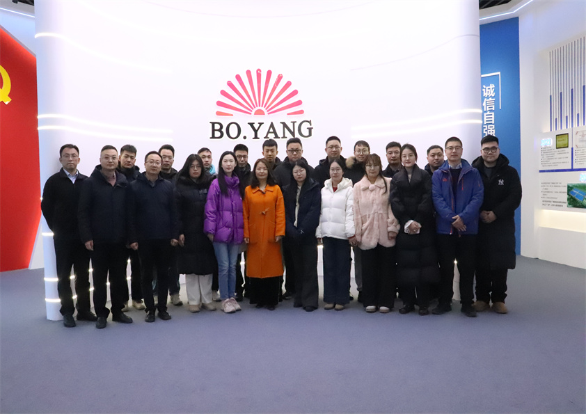 安丘市市场监督管理局组织青年干部职工到博阳机械参观交流